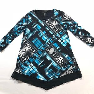 Style & Company Snake Skin Geometric Print Top M